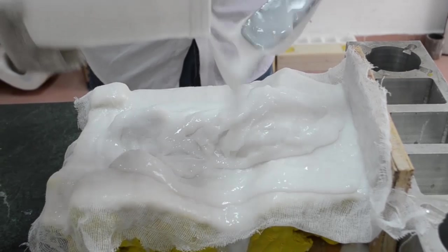 模具硅膠刷模如何使用，有什么需要注意的 ？